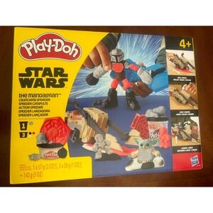 Play-Doh Star Wars: The Mandalorian Launching Speeder Playset